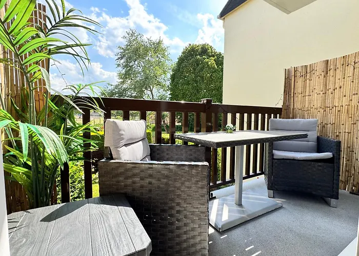 Studio La Petite Oasis- Ideal Couple - Calme - Balcon Sud - Lumineux - 10Min Du Centre & Plage - Proche Centre Juno Beach - Wifi