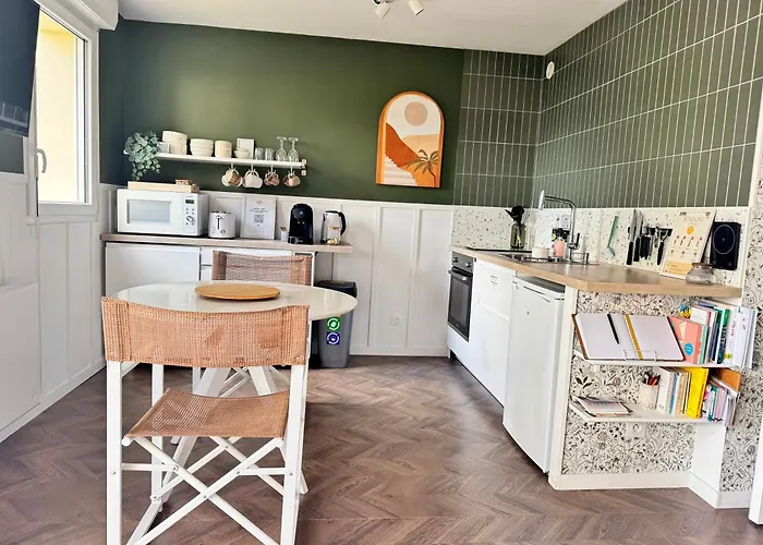 Studio La Petite Oasis- Ideal Couple - Calme - Balcon Sud - Lumineux - 10Min Du Centre & Plage - Proche Centre Juno Beach - Wifi
