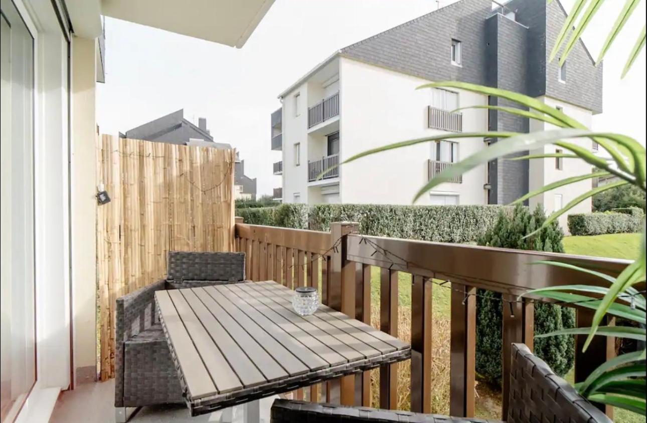 La Petite Oasis- Ideal Couple - Calme - Balcon Sud - Lumineux - 10min Du Centre & - Proche Centre Juno - Wifi Courseulles-sur-Mer